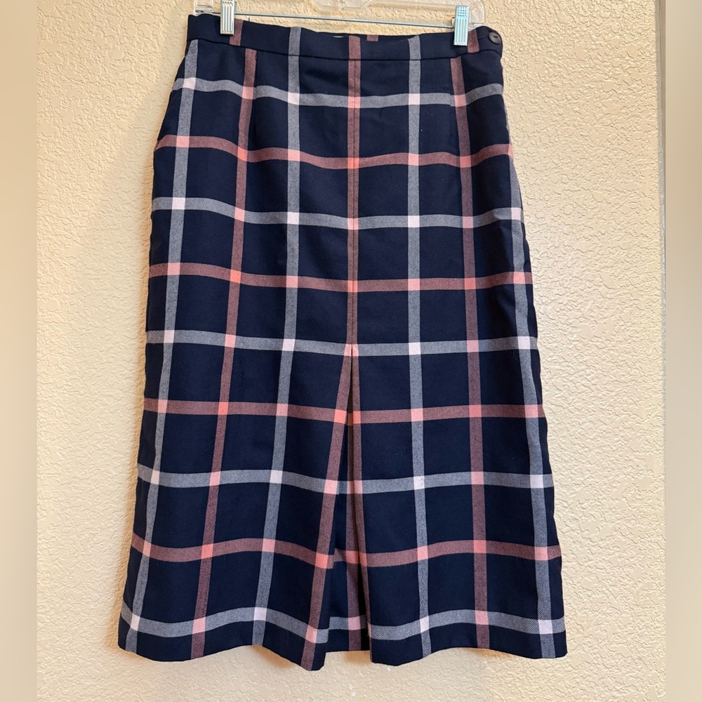 House of Bruar Plaid Pencil Skirt in Navy and Pink